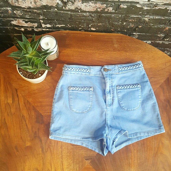 BDG High-waisted Shorts - Picture 5 of 8